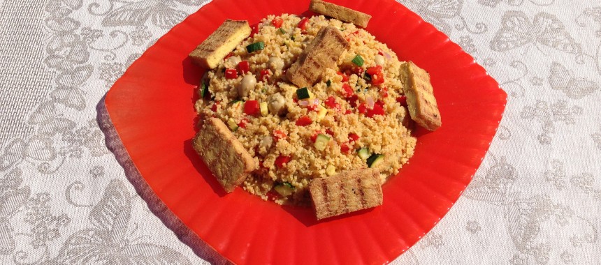 Couscous with Red Pepper and Tofu