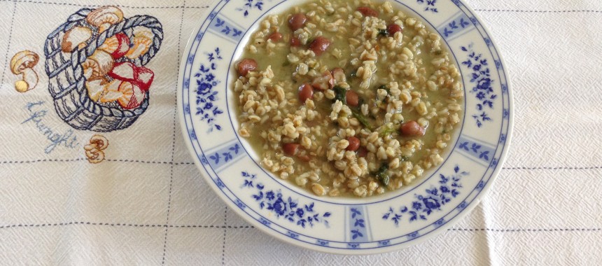 Pearl Barley soup with Barlotti beans and Spinach